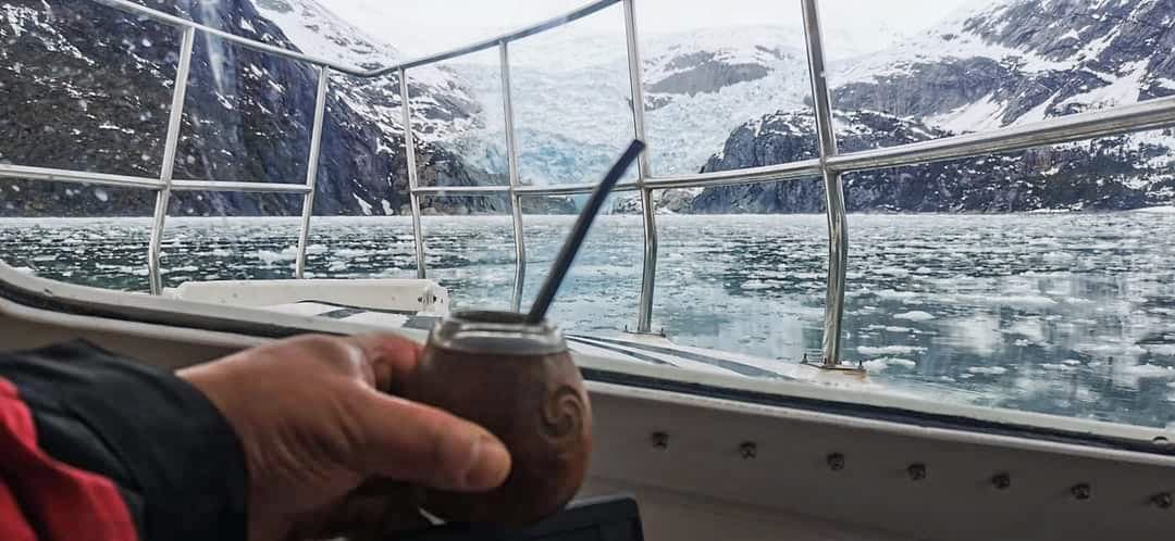 Glaciar Cuevas, Cordillera Darwin, Tierra del Fuego